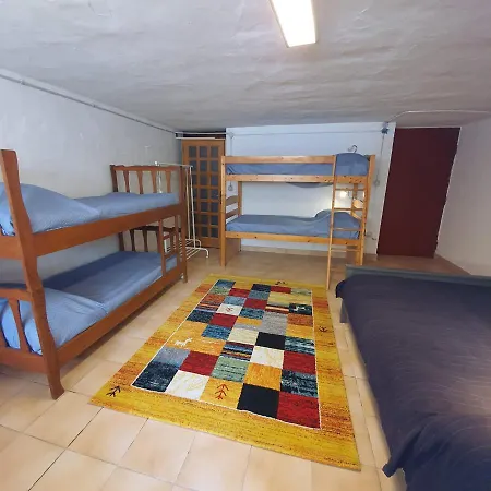 Hostel Dortoir *